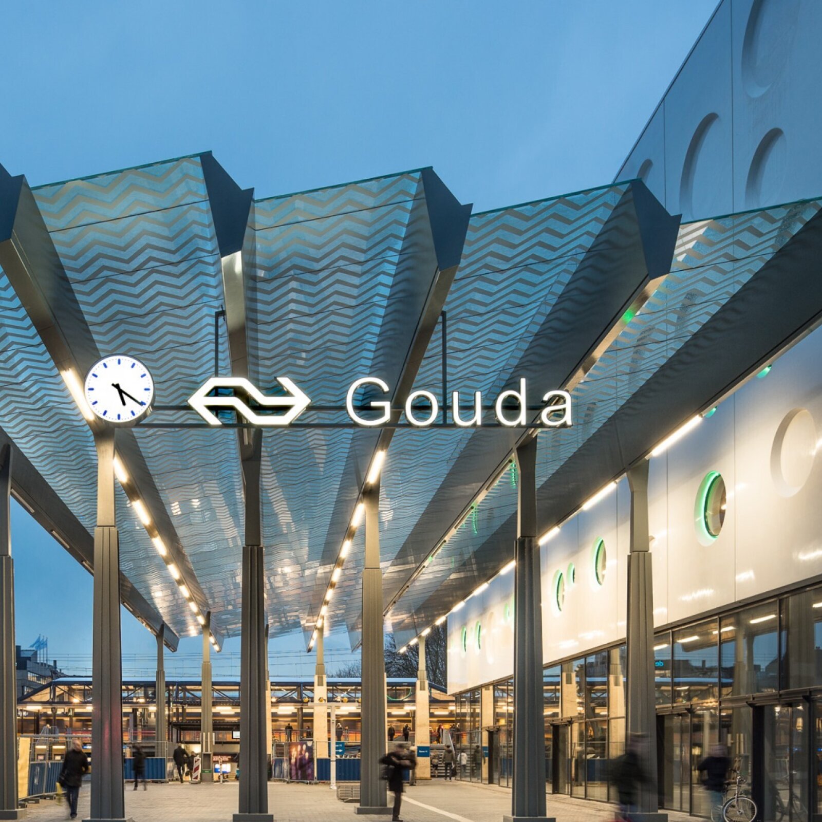 Photography by Jan Paul Mioulet 1