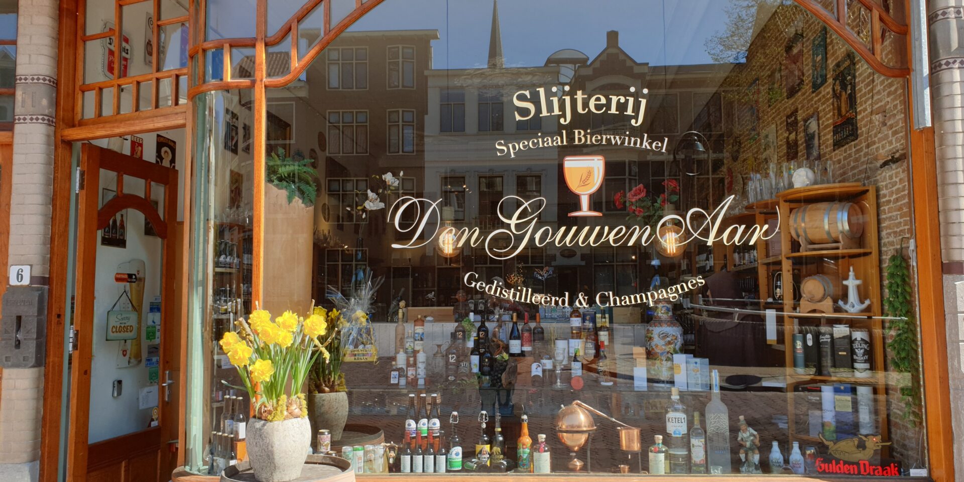 Slijterij en bierwinkel Den Gouwen Aar 1